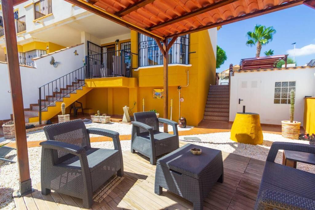 Villa La Casa De Mi Suenos Torrevieja Esterno foto
